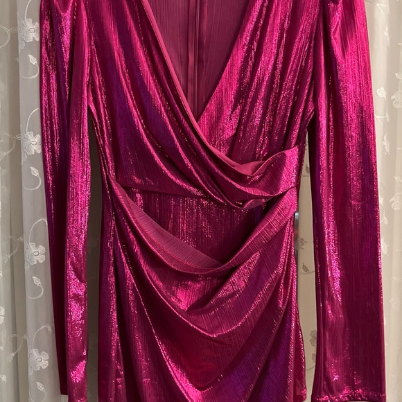 💥4/$20 BUNDLE. Sparkly Pink Long Sleeve Dress. Womens/Juniors Small. - Picture 2 of 6